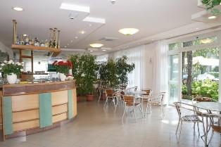Hotel 3* Helvetia Lignano Italia