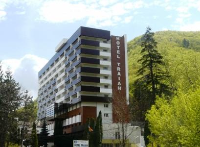 Hotel 3* Traian Calimanesti Caciulata Romania