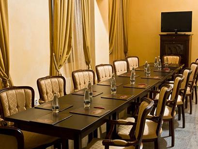 Hotel 3* Maryo Ploiesti Romania