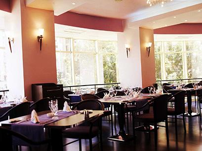 Hotel 4* Golden Tulip Times Bucharest Bucuresti Romania