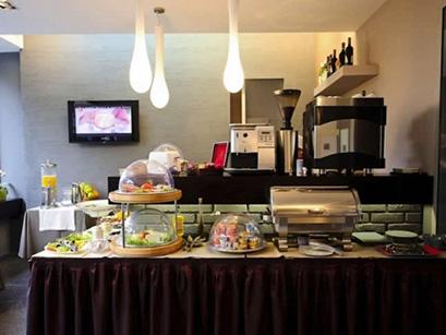Hotel 4* Unique Bucuresti Romania