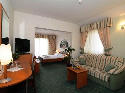 Hotel 4* Rosina Makarska Croatia