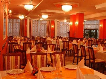 Complex Turistic 3*+ Coral Satu Mare Romania