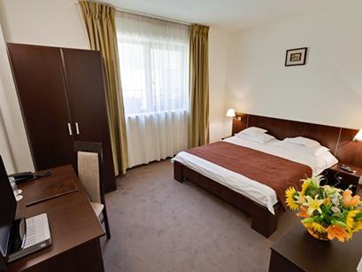 Hotel 3* Trianon Bucuresti Romania