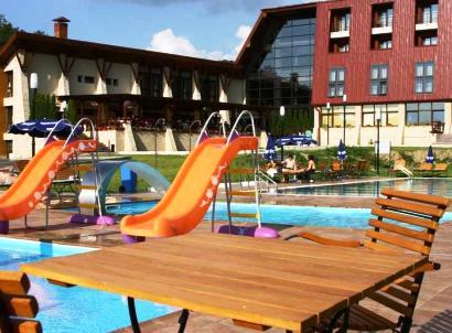 Hotel 4* Secret Garden  Danesti Romania