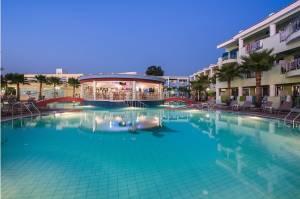Hotel 5* Carreta Beach Resort & Waterpark Kalamaki Grecia