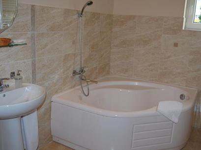 Hostel 3* Paltinis Hunedoara Romania