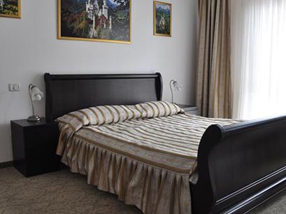 Hotel 3* Conac Bavaria Busteni Romania