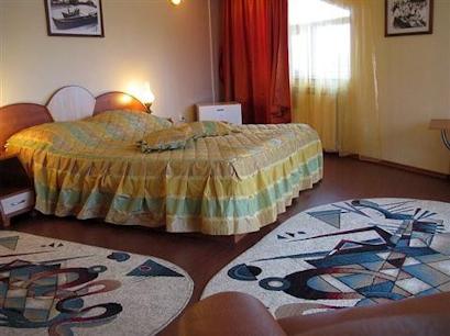 Hotel 4* Sunrise Crisan Romania