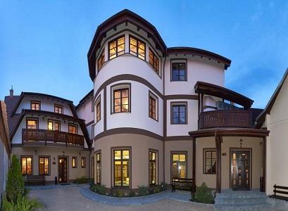 Conac 5* Ambient Brasov Romania