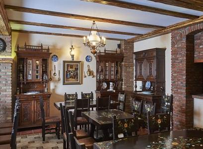 Conac 5* Ambient Brasov Romania