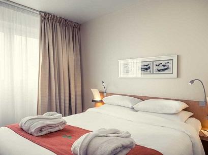 Hotel 4* MERCURE LA DEFENSE 5  Paris Franta