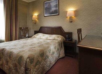 Hotel 3* MESLAY REPUBLIQUE Paris Franta