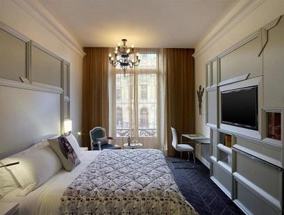 Hotel 3* New Opera Paris Franta