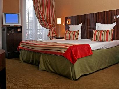 Hotel 4* MERCURE TERMINUS NORD Paris Franta