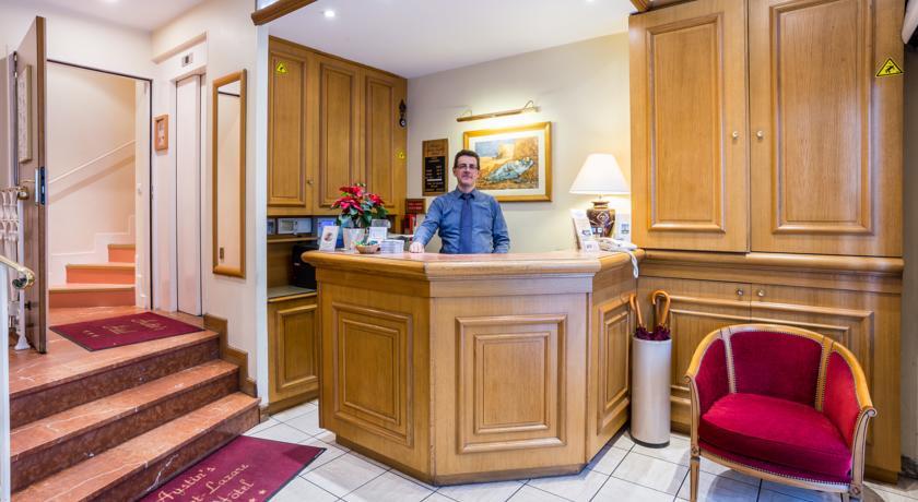 Hotel 3* AUSTINS SAINT LAZARE Paris Franta