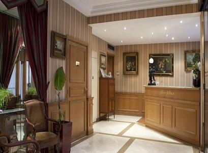 Hotel 3* NEVA Paris Franta