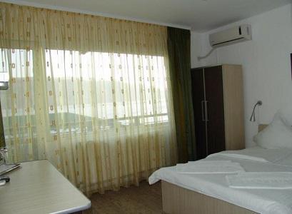 Pensiune 3* Danubia Eselnita Romania