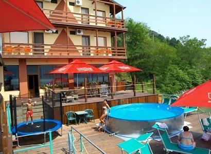 Pensiune 3* Steaua Dunarii Eselnita Romania