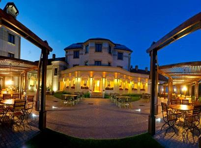 Hotel 4* Sonnenhof Suceava Romania