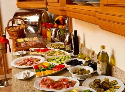 Hotel 4* Sonnenhof Suceava Romania