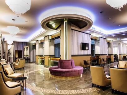 Hotel 4* Grand Glorius  Makó Ungaria