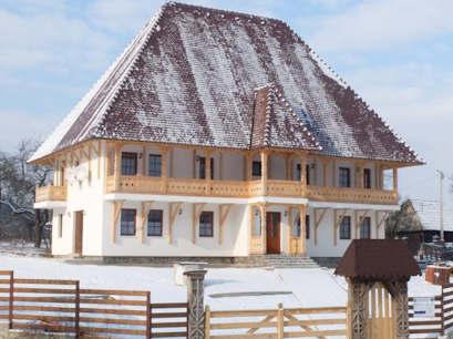 Pensiune 3* Agroturistica Raluca Vadu Izei Romania