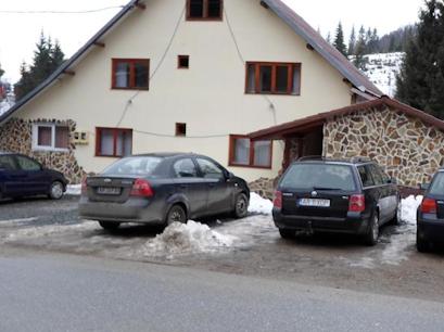 Pensiune 2* Poarta Ariesului Arieseni Romania