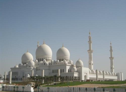 vacanta in Abu Dhabi